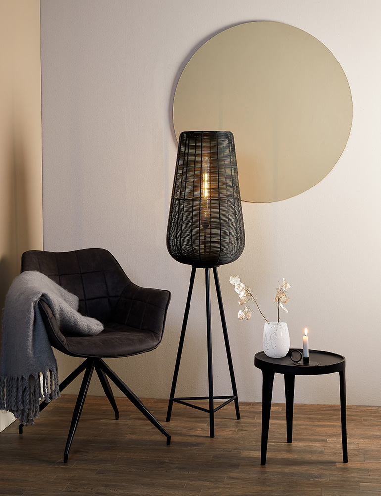 Luxe zonlicht uitzending Driepoot vloerlamp met draadkooi Light & Living Adeta zwart -  Directlampen.nl