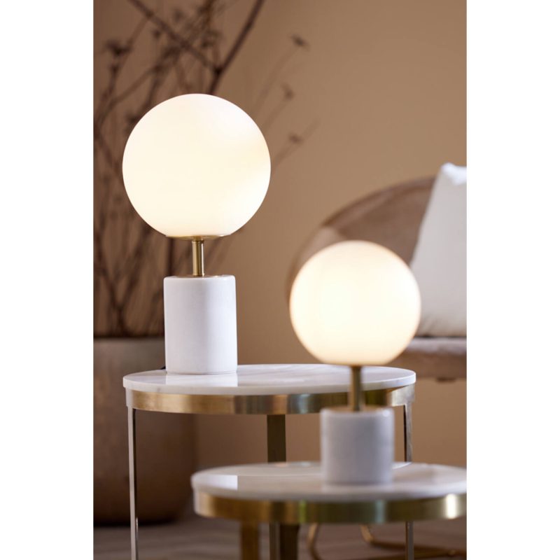klassieke-tafellamp-witte-bol-light-and-living-medina-1874226-2