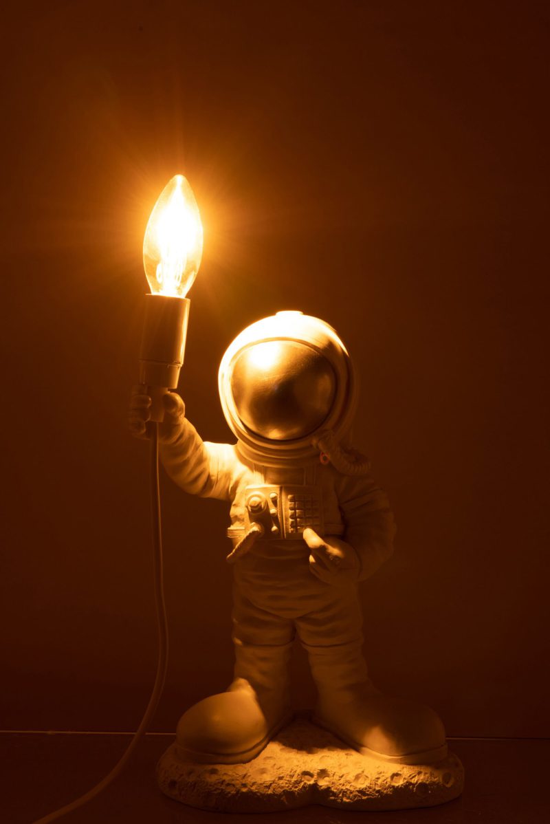 moderne-witte-tafellamp-astronaut-jolipa-astronaut-poly-32497-4