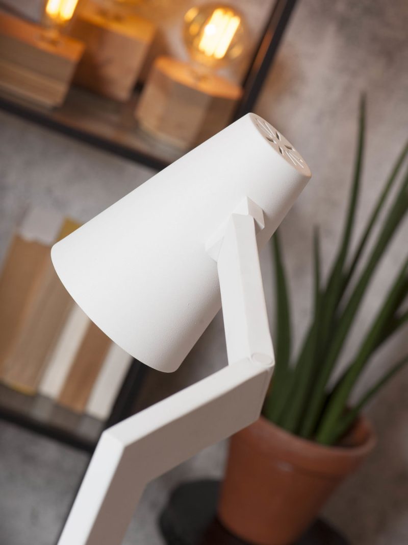 wit-metalen-draaibare-vloerlamp-its-about-romi-biarritz-biarritzfw-2