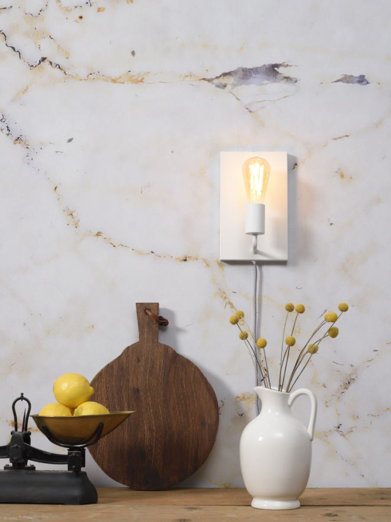 witte-minimalistische-wandlamp-rechthoekig-its-about-romi-madrid-madridwaw-9