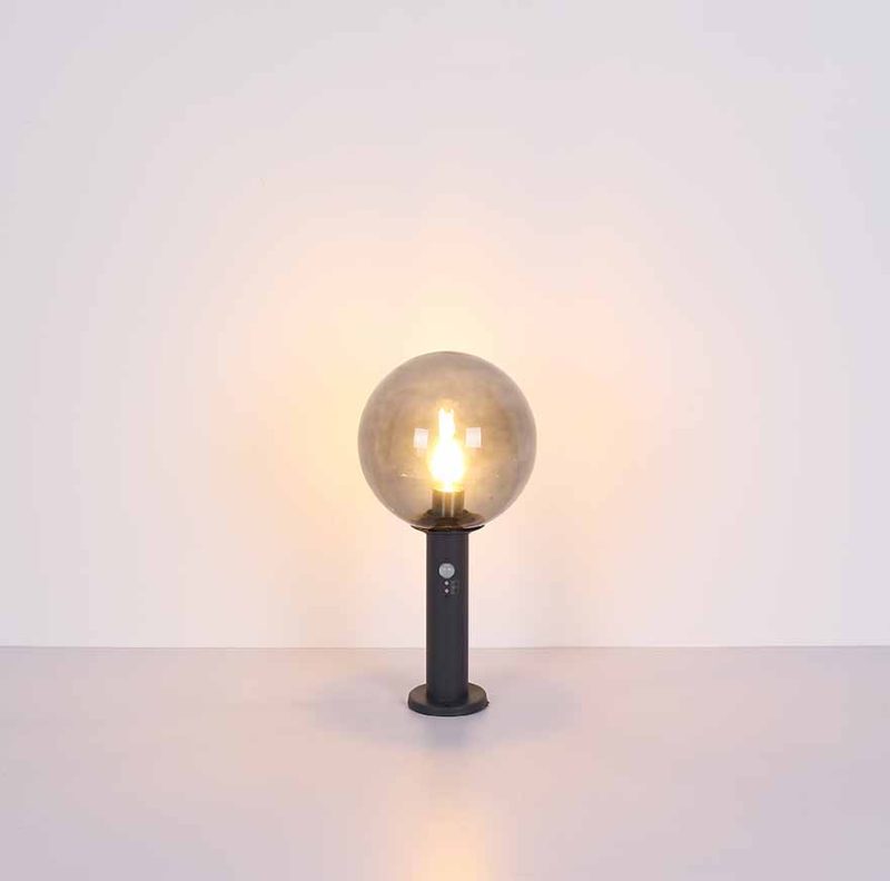 glazen-aluminium-buitenlamp-modern-antraciet-globo-hermi-i-31866-3