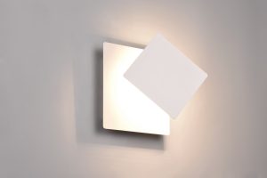 industriele-witte-vierkante-wandlamp-mio-240319131-1