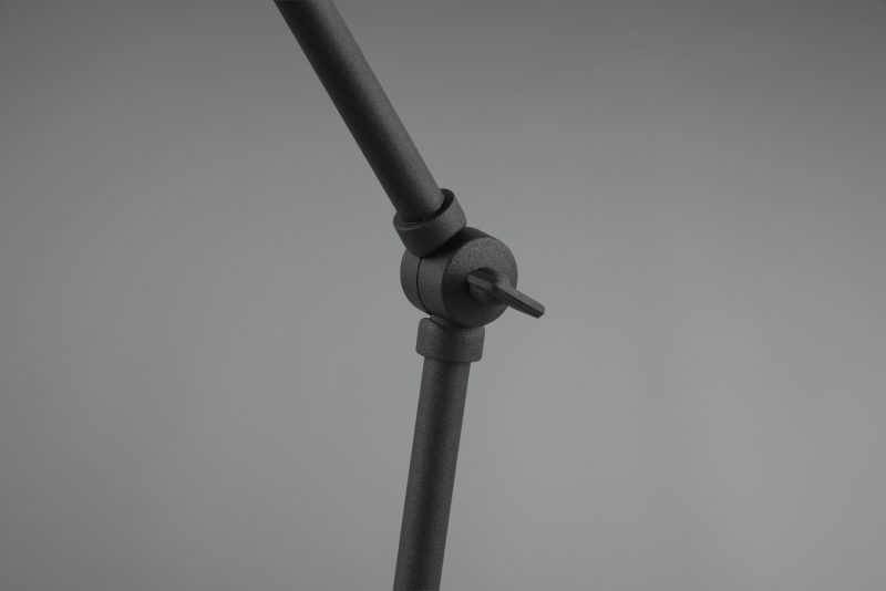 metalen-industriele-trechtervormige-tafellamp-zwart-reality-enzo-r50781032-2