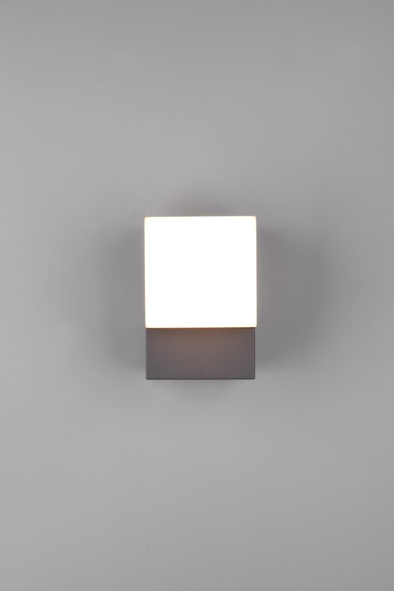 moderne-langwerpige-wandlamp-antraciet-trio-leuchten-avon-270660142-4