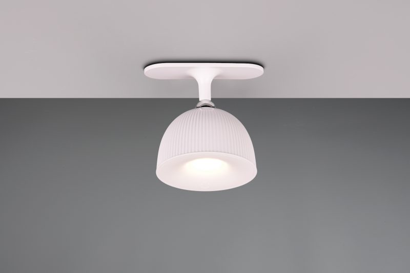 oplaadbare-moderne-witte-richtbare-tafellamp-reality-maxima-r57791101-2