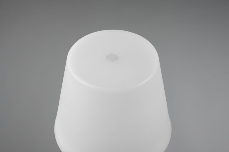 oplaadbare-moderne-witte-tafellamp-met-melkglazen-kap-reality-martinez-r54086131-2