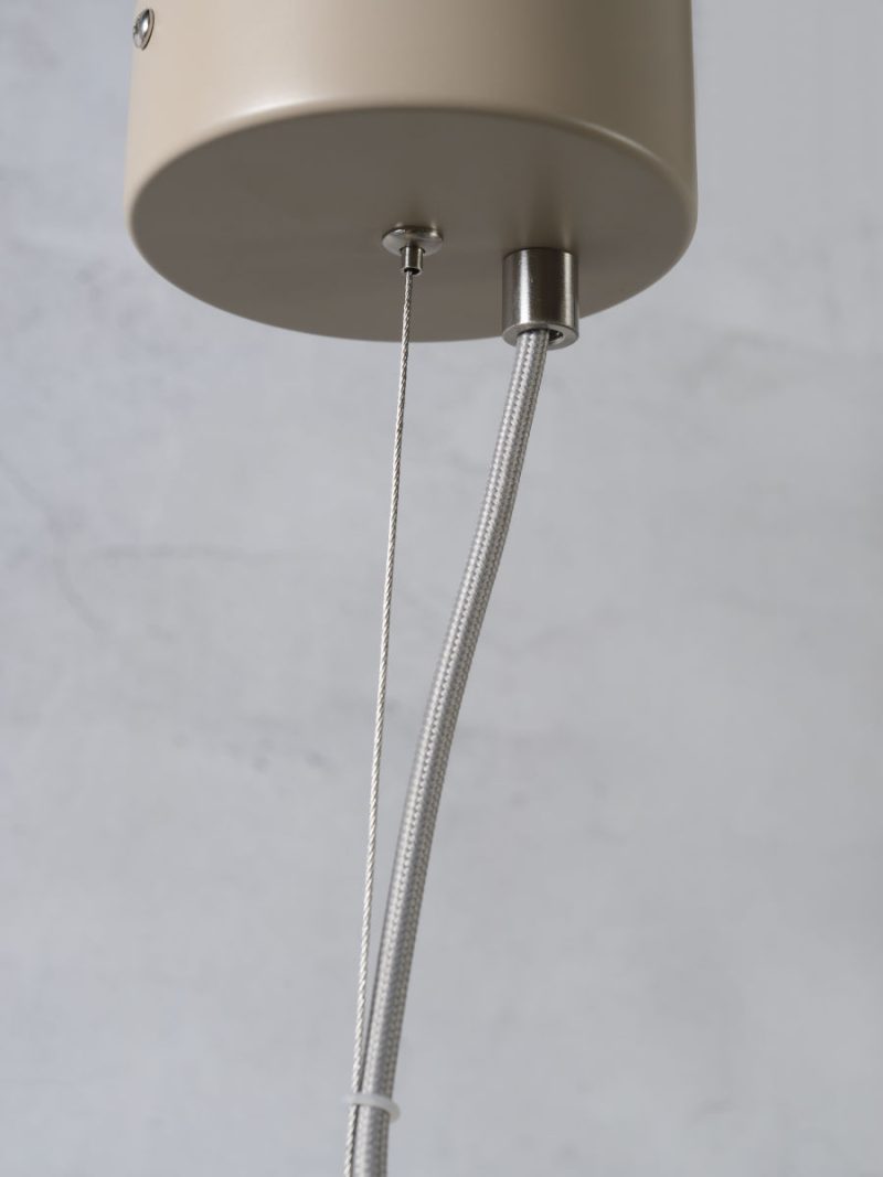 retro-grijze-komvormige-hanglamp-its-about-romi-marseille-marseillehs-5