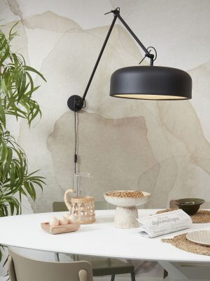 wandlamp-zwart-metaal-retro-its-about-romi-marseille-marseillewab-1