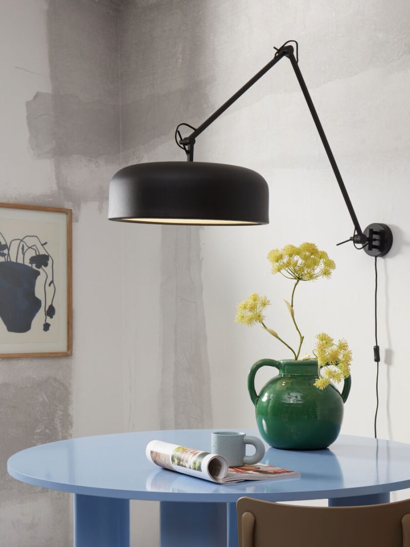 wandlamp-zwart-metaal-retro-its-about-romi-marseille-marseillewab-9