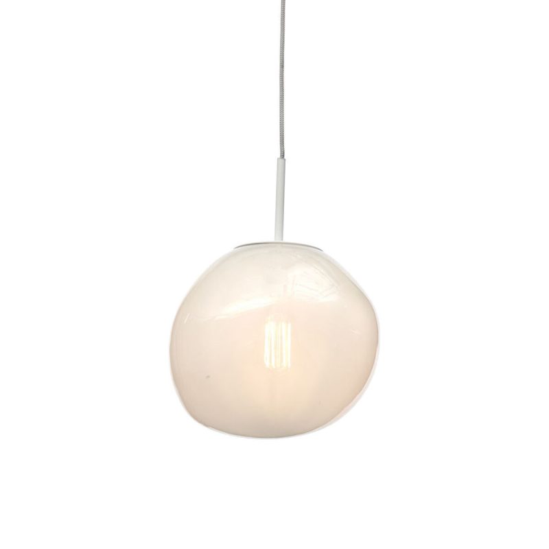 witte-glazen-hanglamp-metaal-modern-it's-about-romi-helsinki-helsinki/h/w